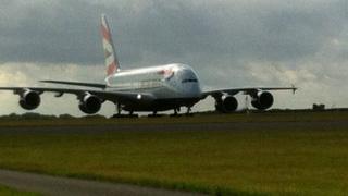Yr A380 yng Nghaerdydd