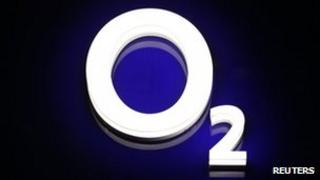O2 logo