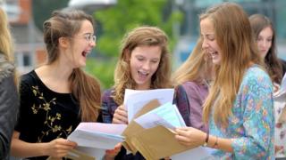 Charlotte Penn (centre) and twins Florence (left) and Dorothy Hislop (right)