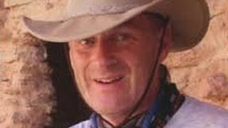 Dr Stephen Churcher