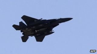 A F-15 plane