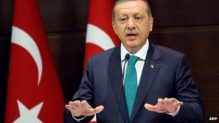 Премьер-министр Турции Реджеп Тайип Эрдоган объявляет о пакете реформ 30 сентября 2013 г.