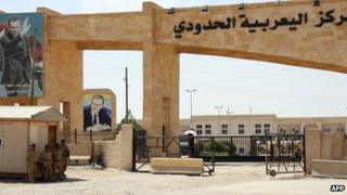 The Yarubiya border crossing between Syria and Iraq, close to the northern Iraqi city of Mosul (23 July 2012)