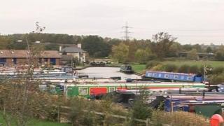 Grove Lock Marina