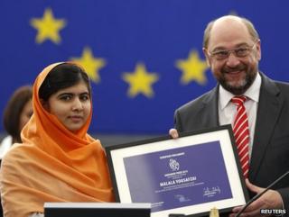 Malala Yousafzai receiving award in Strasbourg, 20 Nov 13