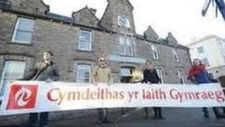 Mudiad iaith