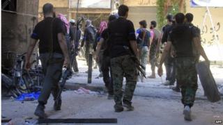 Rebel fighters in Yarmouk refugee camp (Sept 2013)