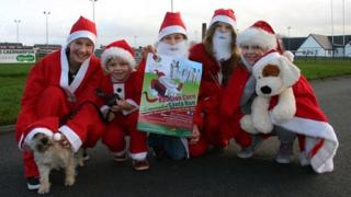 Rhai o gefnogwyr Ras Sion Corn Caernarfon