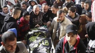Nafeh al-Saadi is buried in Jenin (19 December 2013)