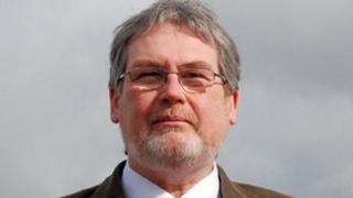 Dr Geraint Tudur