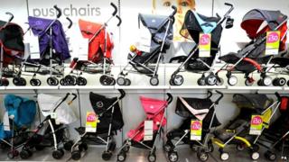 Коляски продаются в магазине Mothercare