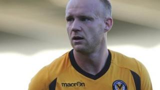Lee Minshull