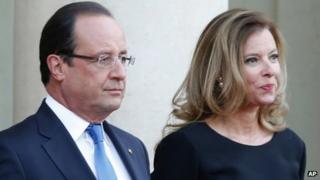 Президент Франции Франсуа Олланд и его партнер Валери Триервейлер