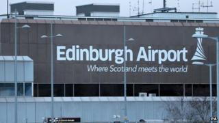 Scottish airports report bumper passenger numbers - BBC News