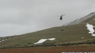 Airlift delivering brash to repair land