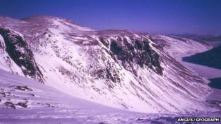 Creagan an Daimh agus Loch Ath-fhionn
