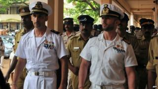 Italian marines Massimiliano Latorre (L) and Salvatore Girone (R)
