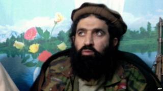 Pakistan Taliban announce month truce - BBC News