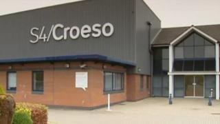 Pencadlys S4C