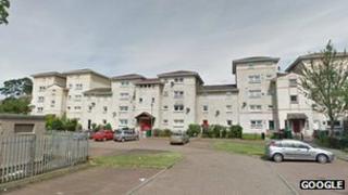 Niddrie House Square