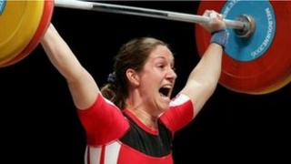 Michaela Breeze in action at the Melbourne Commonwealth Games in 2006
