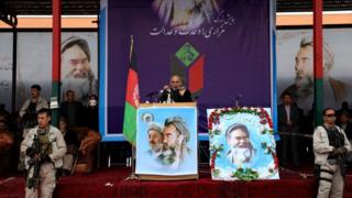 Кандидат в президенты Афганистана Ашраф Гани выступает перед выборами 5 апреля