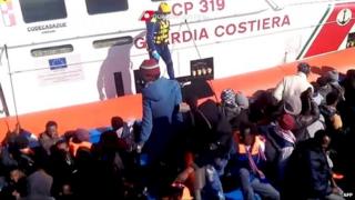 Migrants rescued at sea in Italy (19 March 2014)