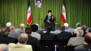 Ayatollah Khamenei talks to scientists in Tehran on 9 April 2014