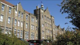 Prifysgol Fetropolitan Abertawe