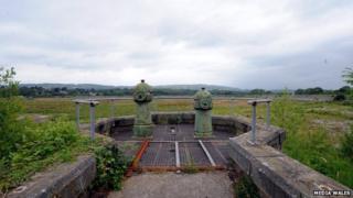 Llanisien