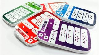 Braille phone