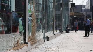 People stopped to take pictures of the swarm in Victoria Street