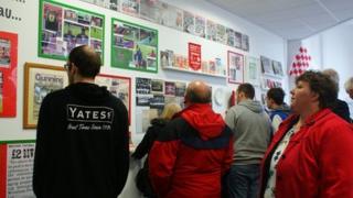 Amgueddfa dros dro Clwb Pêl Droed Wrecsam