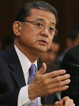 US Veterans Affairs Secretary Eric Shinseki appeared before the Senate Veterans Affairs Committee on 15 May 2014