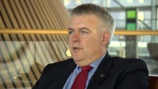 Prif Weinidog Cymru Carwyn Jones