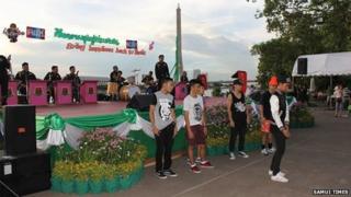 Thai youths at army concert