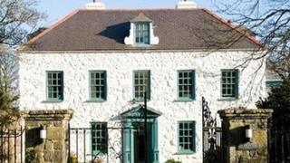 ty newydd
