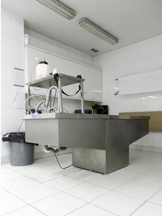 Examination table