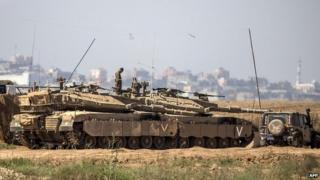 Hamas 'ready for Gaza ceasefire' if Israeli raids stop - BBC News