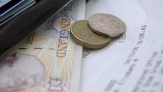 Cash and wallet