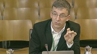 Yr Athro Richard Wyn Jones
