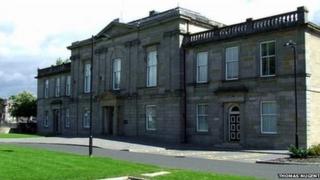 Dumbarton Sheriff Court