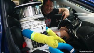 Picture of HitchBOT
