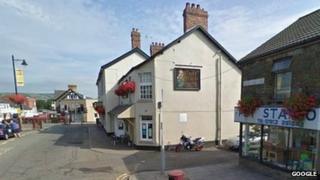 Irish Tymes, Caerffili
