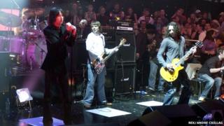 Primal Scream on Later... With Jools Holland in 2003
