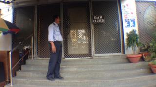 The bar in Calcutta