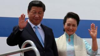 Chinese President Xi Jinping and First Lady Peng Liyuan (right) are on a three-day state visit to India