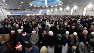 Muslims get ready for Eid al-Fitr prayer at the Lakemba Mosque in western Sydney on July 28, 2014