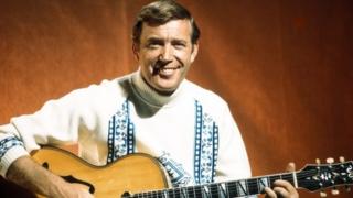 Val Doonican