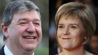 Alistair MacIlleMhìcheil agus Nicola Sturgeon
